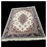 Oriental wool medallion area rug 66 x 96