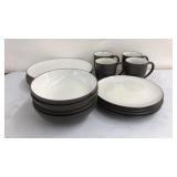 16pc Noritake Stoneware Colorwave Dish Set
