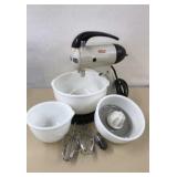 Vintage Sunbeam Mixmaster Set - Works