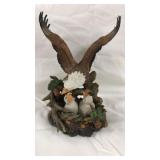 9' Eagle Figurine