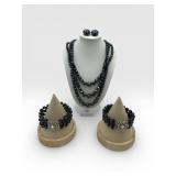 Vintage necklace, bracelets & earrings set