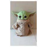 12' Grogu the Mandalorian Star Wars figure