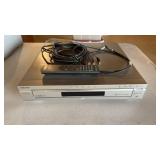 Sony 5 Disc CD/ DVD Player DVP-NC675P
