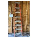 8ft Louisville Fiberglass Ladder