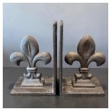 8' Cast iron fleur de lis bookends
