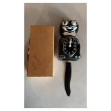 NOS Kit Cat Clock