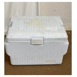 Rubbermaid Cooler
