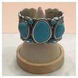 Southwest turquoise cabochon bracelet
