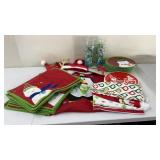 Christmas Lot - Plates, Cups, Placemats etc
