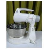 Sunbeam Mixmaster with 2 Bowls