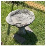 Small Concrete Bird Bath 13'