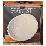 NEW 18' autumn harvest server