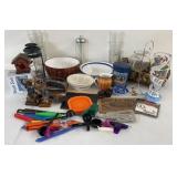 Me sc Lot - Bowls, Glasses, Boyds Bears etc