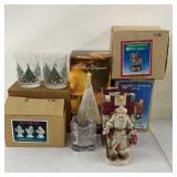 Holiday / Christmas Items Lot