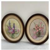 2 Oval Framed Floral Prints 15' x 12ï¿½