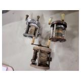 3 Fishing reels