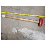 Long handled sledge hammer