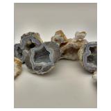 Variety of geodes