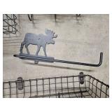 2 kitchen baskets and towel hanger
