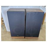 2 Fisher STV-420 Floor Speakers
