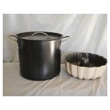 Stock Pot, Bundt Pan