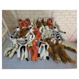 20 Wild Republic Hanging Plush Monkies