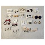 21 Pairs of Fashion Earrings