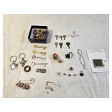 Vintage Pins, Vintage Keys, Jewelry Pieces