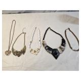 5 Fashion Necklaces