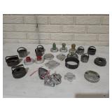 25 Vintage Cookie Cutters