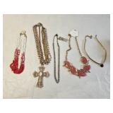 5 Fashion Necklaces