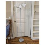 5 Adjustable Arm Floor Lamp