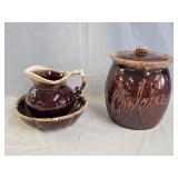 McCoy & Hull Pottery Brown Drip Glaze