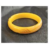 Vtg Carved Butterscotch Bakelite Bangle Bracelet