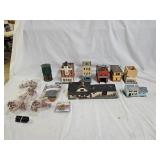 Tyco and Other HO Train Buildings & Accessories