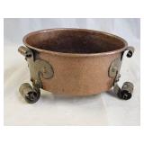 Benedict Studio 405 Hammered Copper Pot