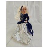 1995 Avon Exclusive Winter Velvet Barbie Doll
