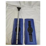 New Snow Joe Snow Broom with Extra Pad