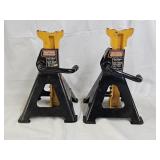 2 Craftsman 4 Ton Ratchet Jack Stands