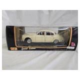 Maisto 1959 Jaguar Mark II Die Cast Car