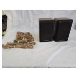 2 Realistic Minimus 7W Speakers