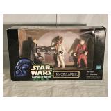 NIB 1998 Star Wars Cantina Aliens Action Figures