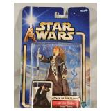 NIB 2002 Star Wars Attack of The Clones Figure