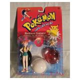 NIB 1998 Pokémon Trainers Figure Set