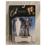 NIB 1998 McFarlane Toys The X-Files Mulder Figure
