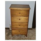 Pine 4 Drawer Drawer Night Stand