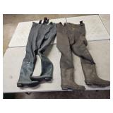 2 Pairs of Men