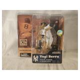 2004 S1 McFarlane Yogi Berra Baseball Figure