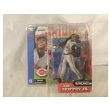 2002 S2 McFarlane Ken Griffey Jr Baseball Figure