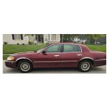 1999 Lincoln Town Car